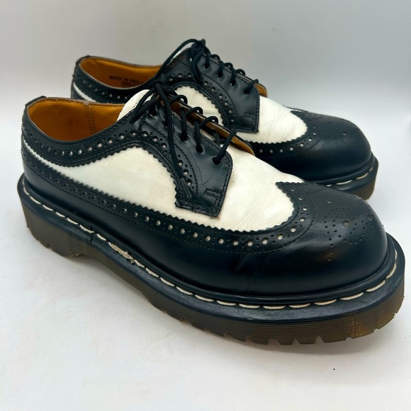 Dr. Martens Made in England Rare VTG Black White Brogue Oxford Wingtip 7 Chunky - Picture 1 of 16
